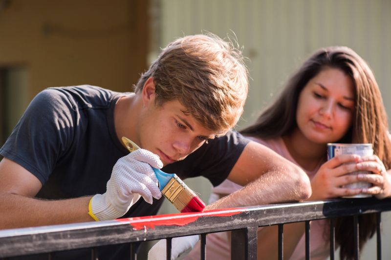 Chain Link Fence Painting in Waco, TX
